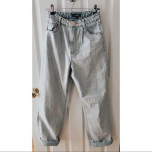 Misguided Highwaisted Pleat Front Balloon Jeans